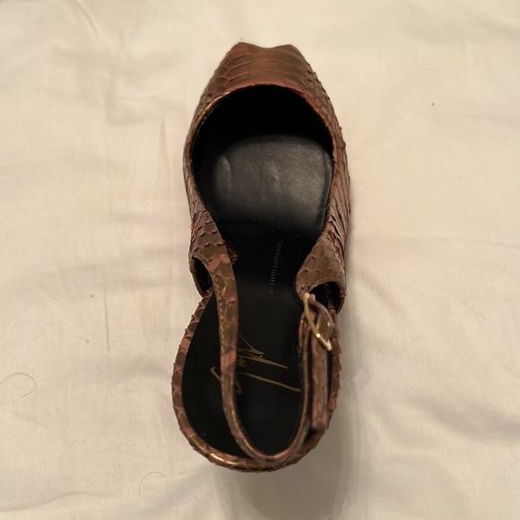 Giuseppe Zanotti Peep Toe Snake Leather Shoes - Picture 5 of 6